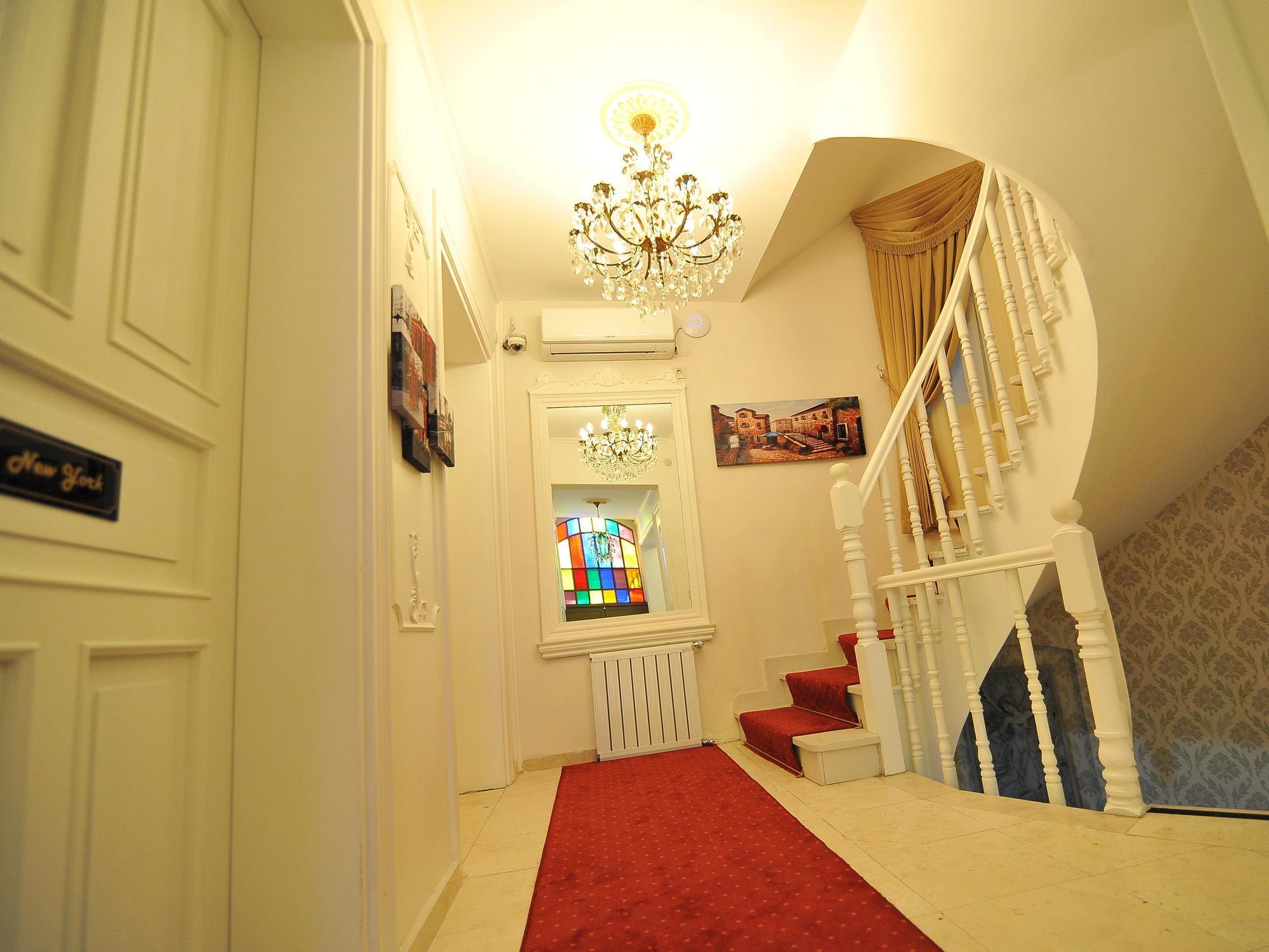 Nishant Hotel Istanbul Bagian luar foto